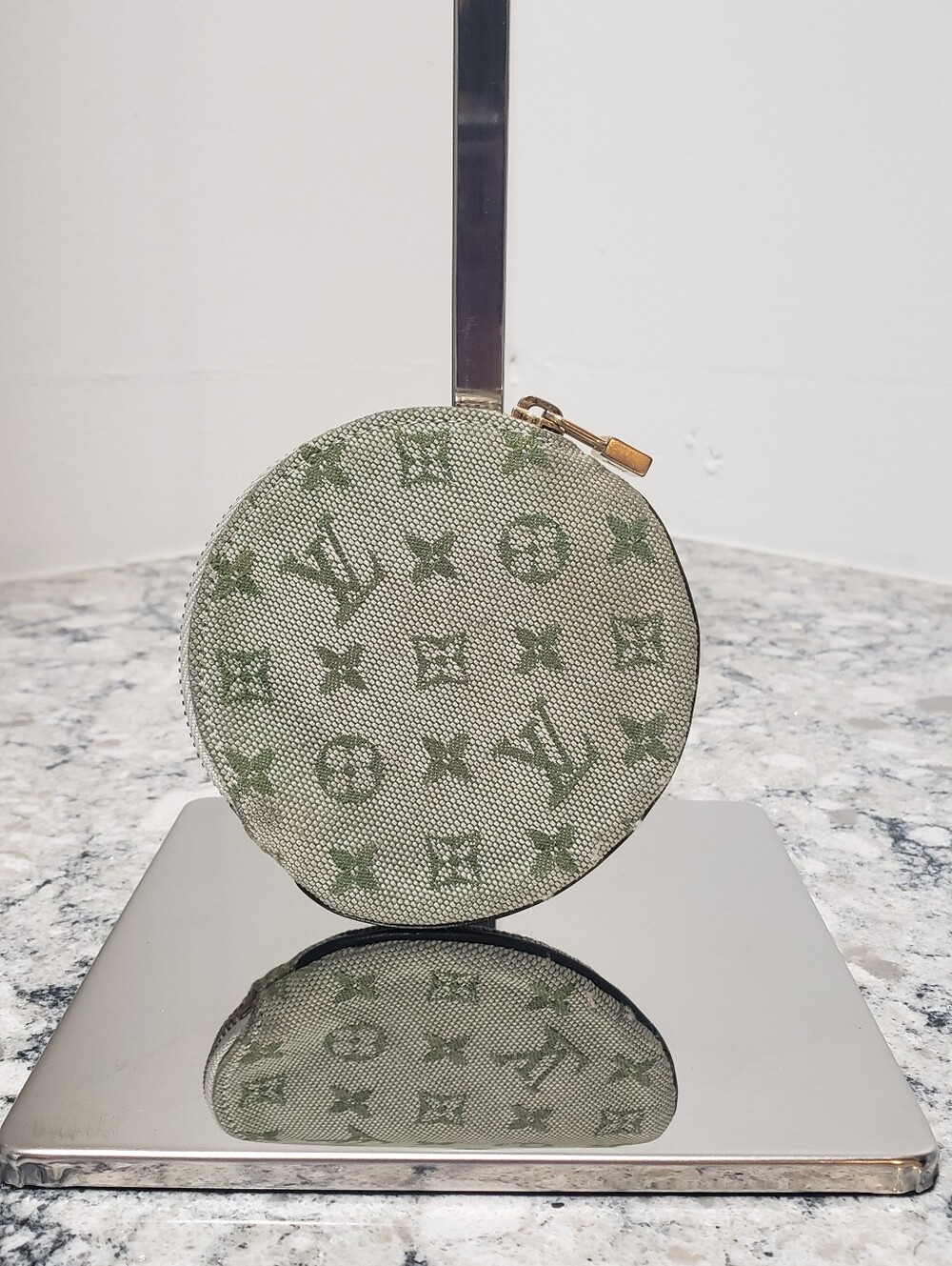 Vintage Louis Vuitton Monogram Mini Lin Khaki Green Round Coin Purse
